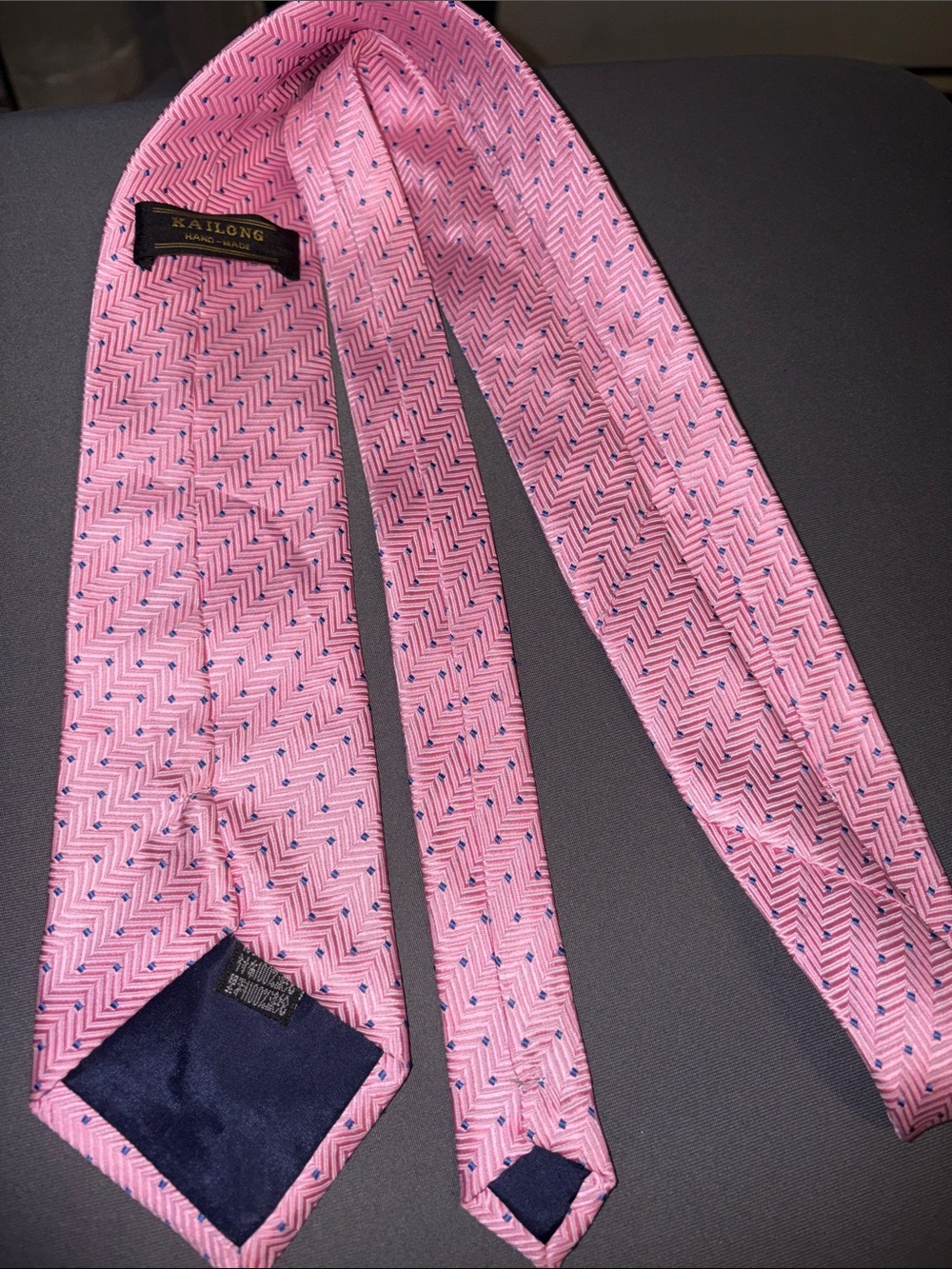Kailong Pink Patterned silk Men’s Tie